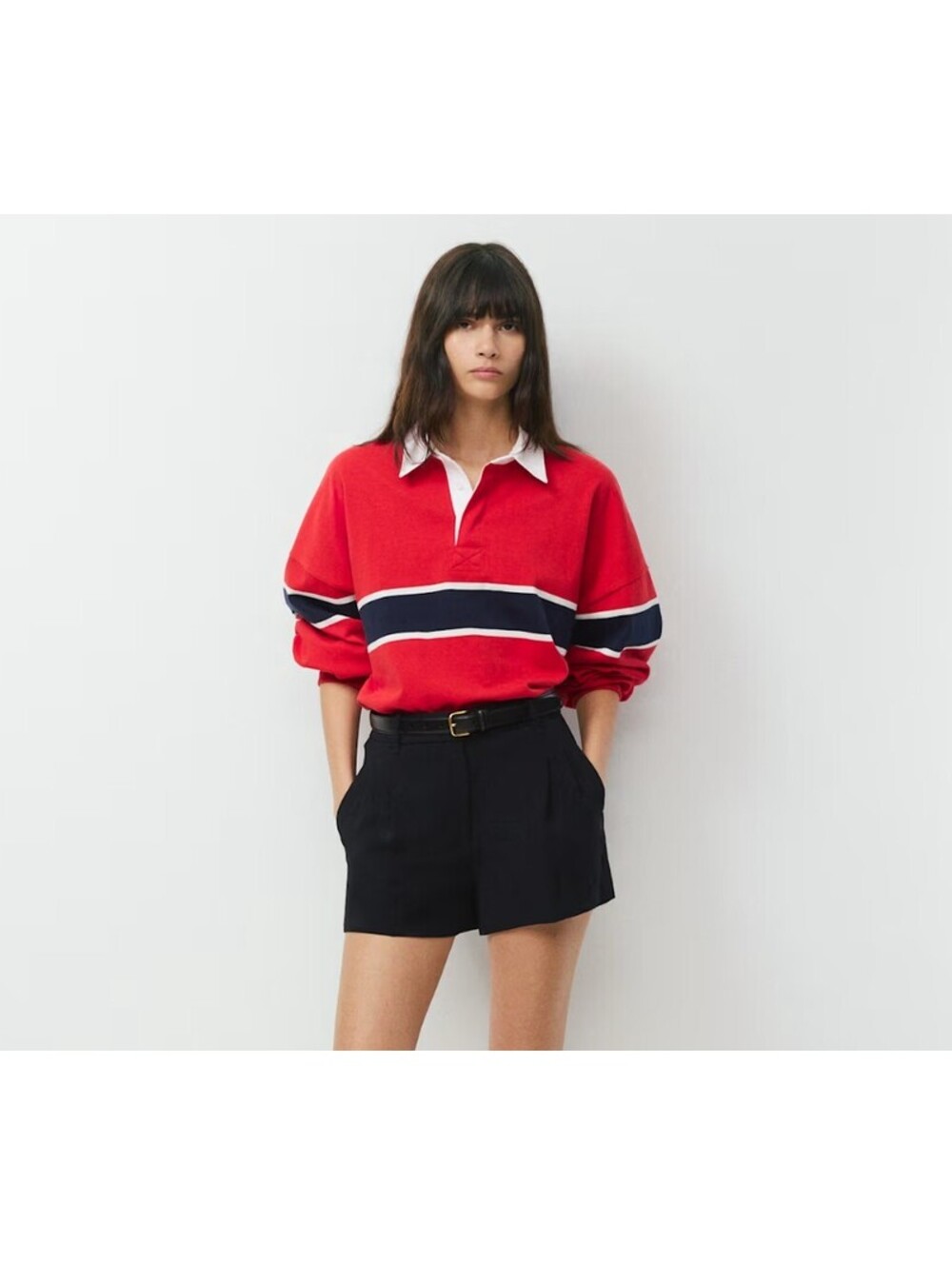 Aritzia Babaton Women's Black Mini Effortless Shorts - Size 6